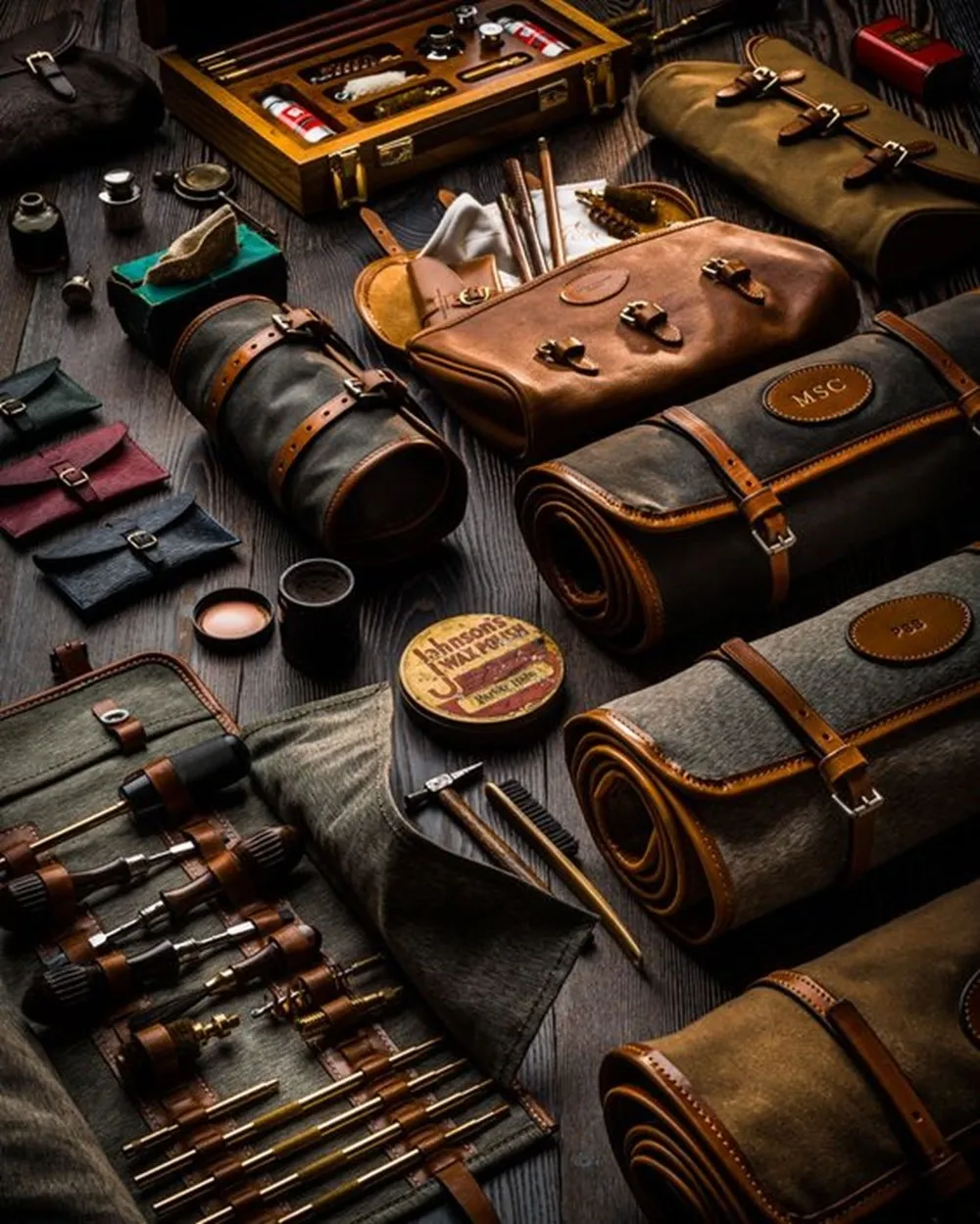 Craftsmanship-and-luxury-leather-goods-brands